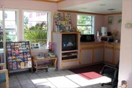 Knights Inn Corpus Christi Interior photo